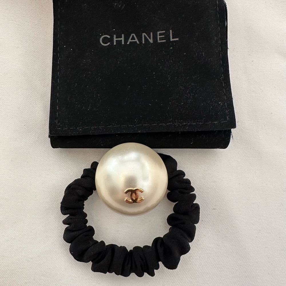 Chanel hair tie